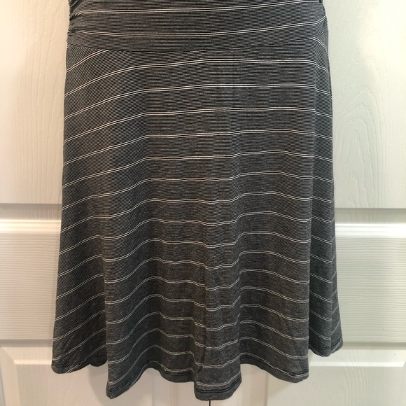 Merano Black and White Small Stripes Swing Skirt - Picture 1 of 4